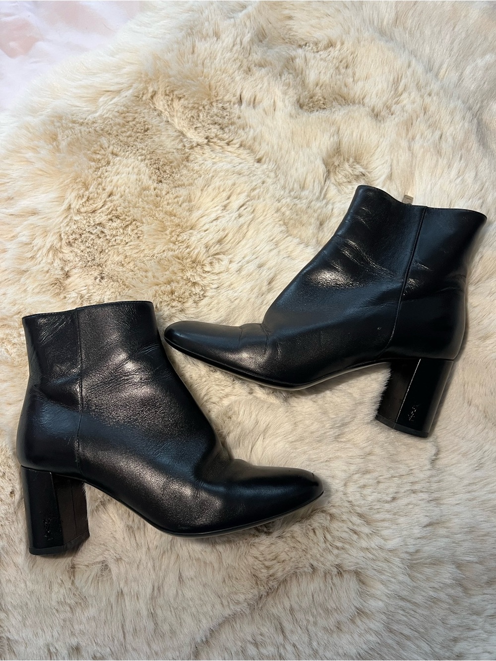 Saint Laurent LOU Ankle Boots
